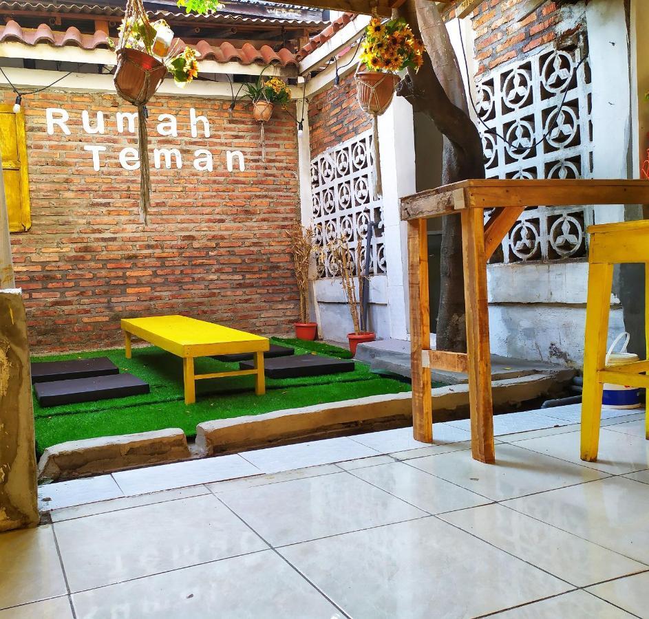 Rumah Teman Backpacker Semarang Exterior photo